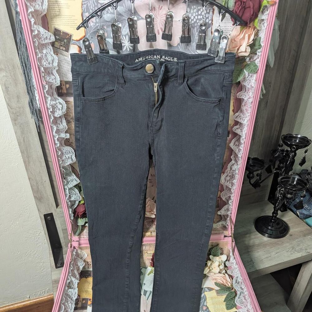 American eagle black super stretch skinny jeans